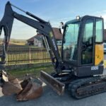 Volvo ECR25D + 3 godets