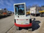 Takeuchi TB 125 avec 3 godets – Image 8