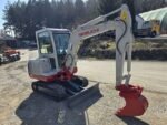 Takeuchi TB 125 avec 3 godets – Image 11