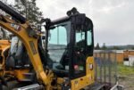 Caterpillar 302cr avec engcon et remorque – Image 33