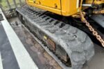 Caterpillar 302cr avec engcon et remorque – Image 36