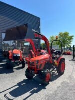 Micro tracteur Kubota  EK1 261 + chargeur frontale et godet – Image 4