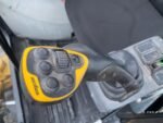Caterpillar 302.7D avec accessoire + Remorque – Image 78
