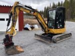 Caterpillar 303.5E CR et 4 Godets – Image 55
