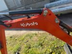 Kubota U10-3 avec remorque et 3 godets – Image 36