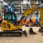 Komatsu PC 55 MR-5 avec 3 godets